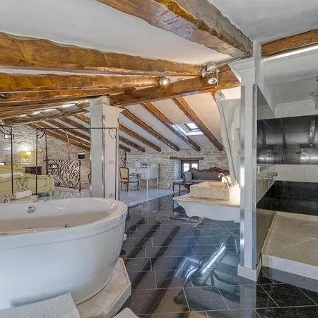 Golden Roots Estate Prázdninový dům *