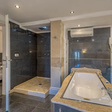 Golden Roots Estate Prázdninový dům Pazin