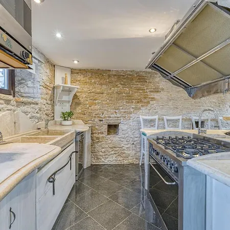 Golden Roots Estate Vakantiehuis Pazin